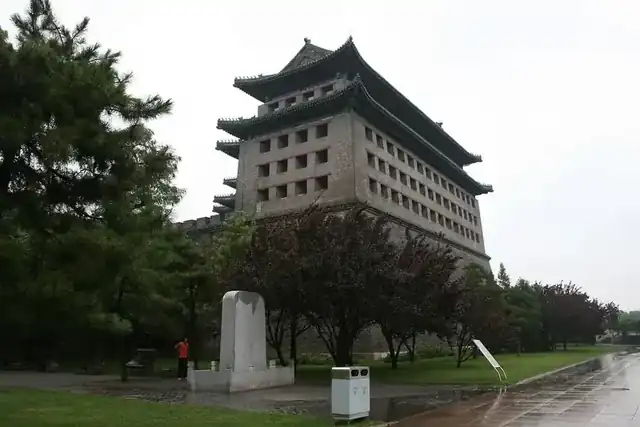 东南角楼正面