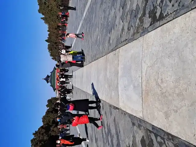 丹陛桥：连接祈谷坛和圜丘坛的高起仪式道路